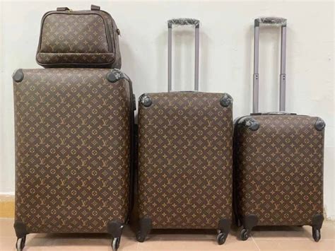 trolley louis vuitton replica italia|Louis Vuitton hard suitcase.